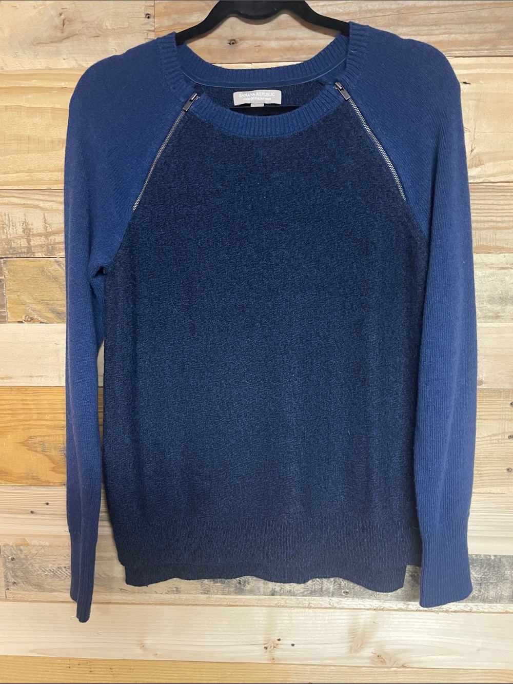 Banana Republic size S Crewneck Navy & Blue Soft & Stretch Zipper Detail Sweater